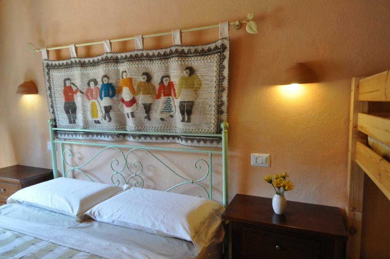 Villa La Suara Tolta à San Pantaleo Extérieur photo